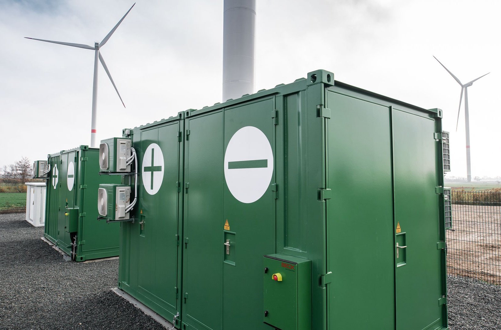 Curslack-Hamburg, combined battery storage facility and wind farm 