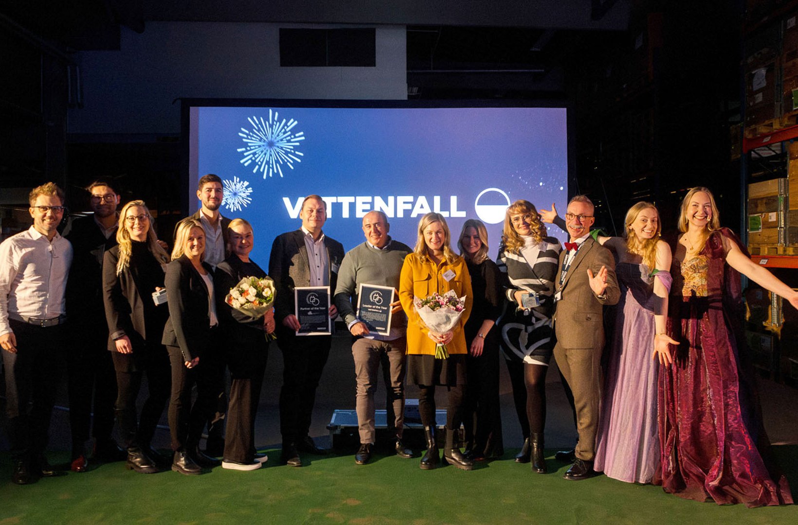 Vattenfall employees celebrating at the Circular Electronics Awards, organised by Inrego Vattenfall employees celebrating at the Circular Electronics Awards, organised by Inrego
