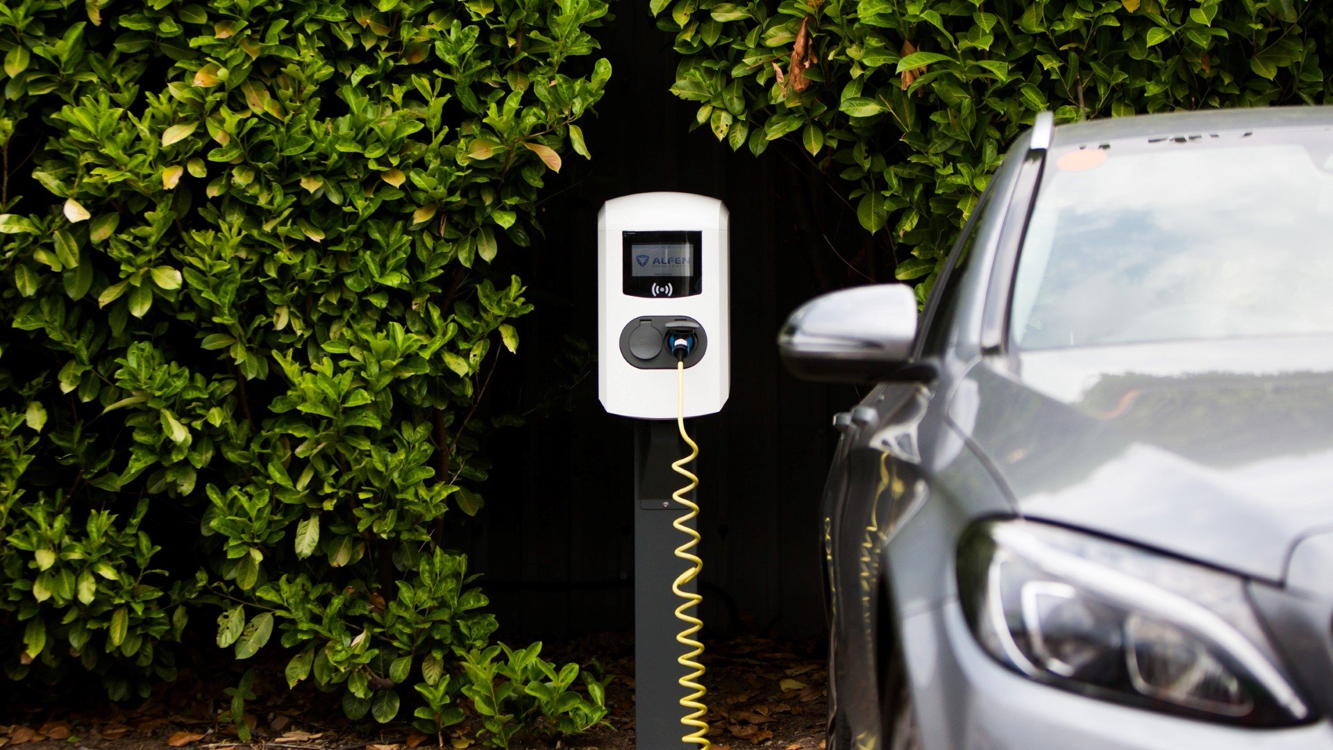 InChargeGB public electric vehicle charging point
