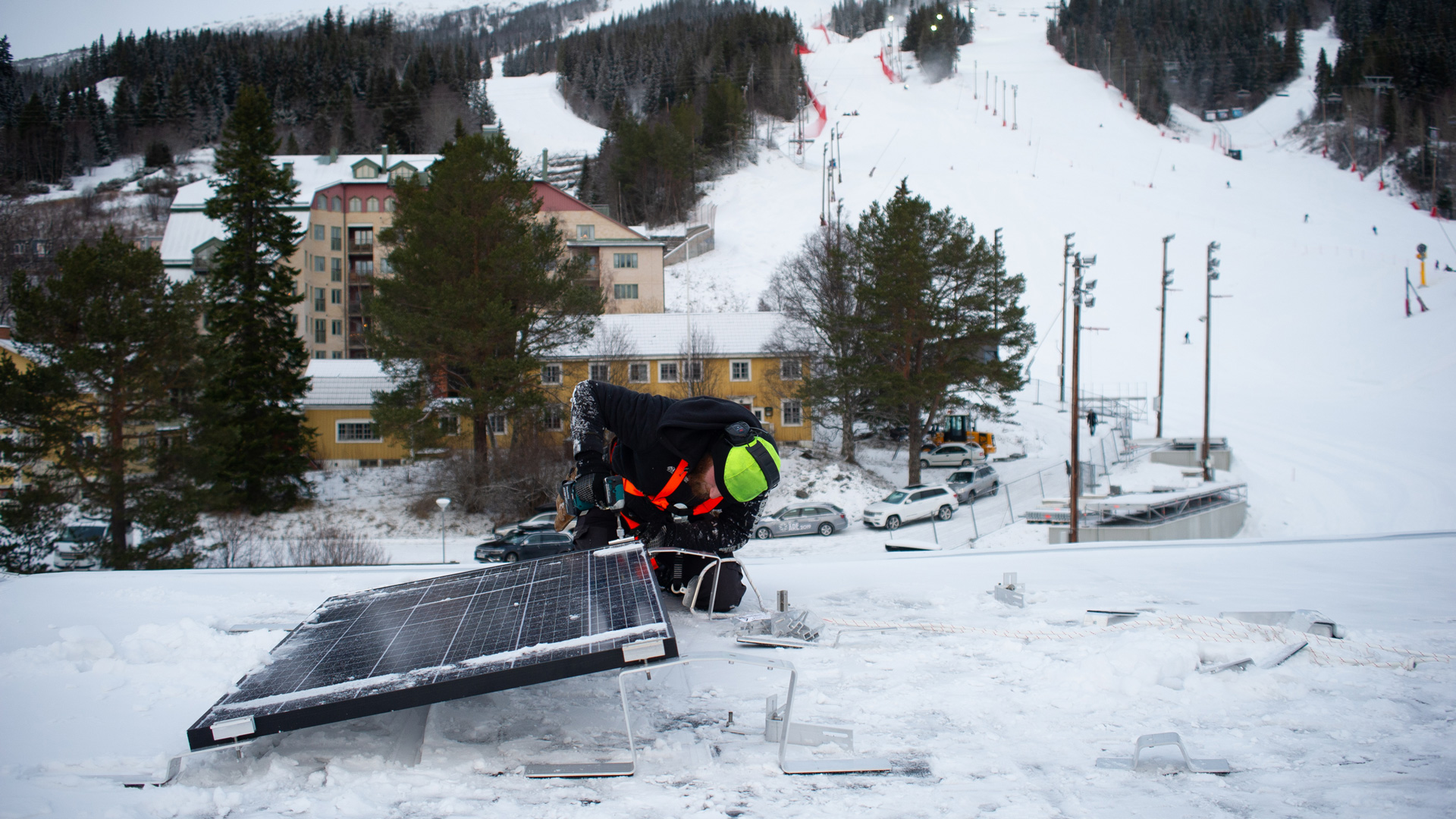 installing-solar-panel.jpg