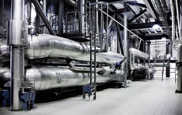 Edelstahlrohre im Gaskraftwerk Diemen