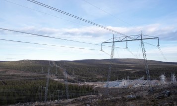 Kraftledningar i Porjus