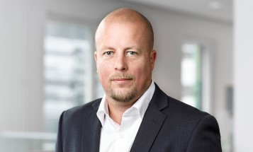 Robert Lönnqvist, Employee representative