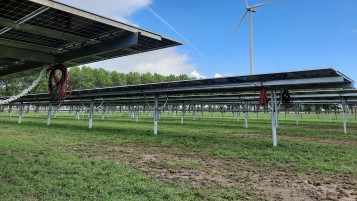 Solar park combined with cultivation