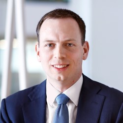 Tobias Sjöberg, Investor Relations Officer