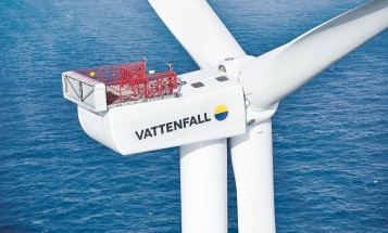 Ett vindkraftverk i en av Vattenfalls havsbaserade vindkraftsparker