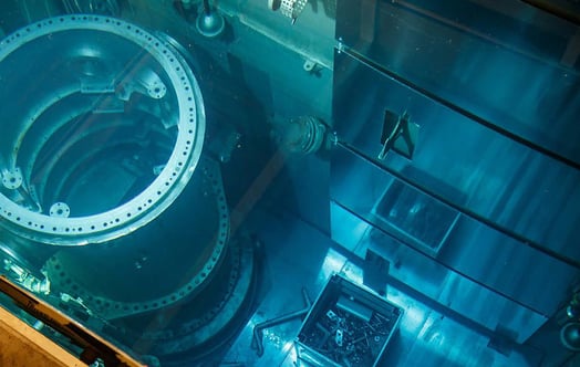 Närbild på en del av R2-reaktorn