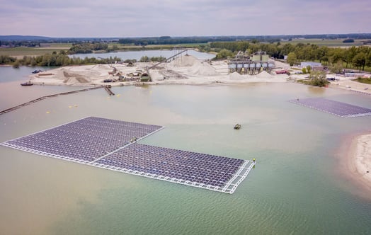 Den flytande solkraftsparken i Gendringen, Nederländerna. Bild: Jorrit Lousberg