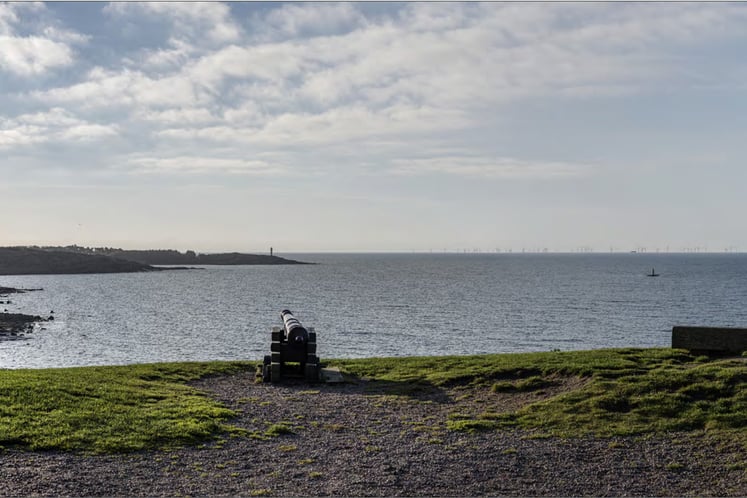 Fotomontage som visar hur vindkraftsparken Kattegatt Syd kan se ut från Varbergs fästning