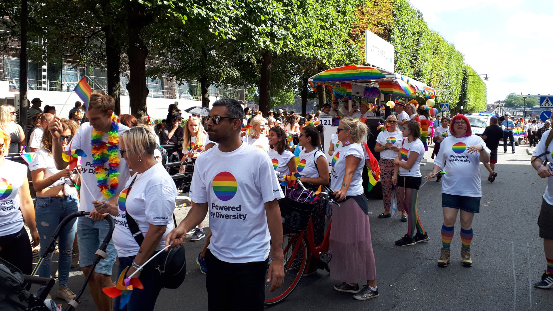 Vattenfallanställda på Pride i Stockholm