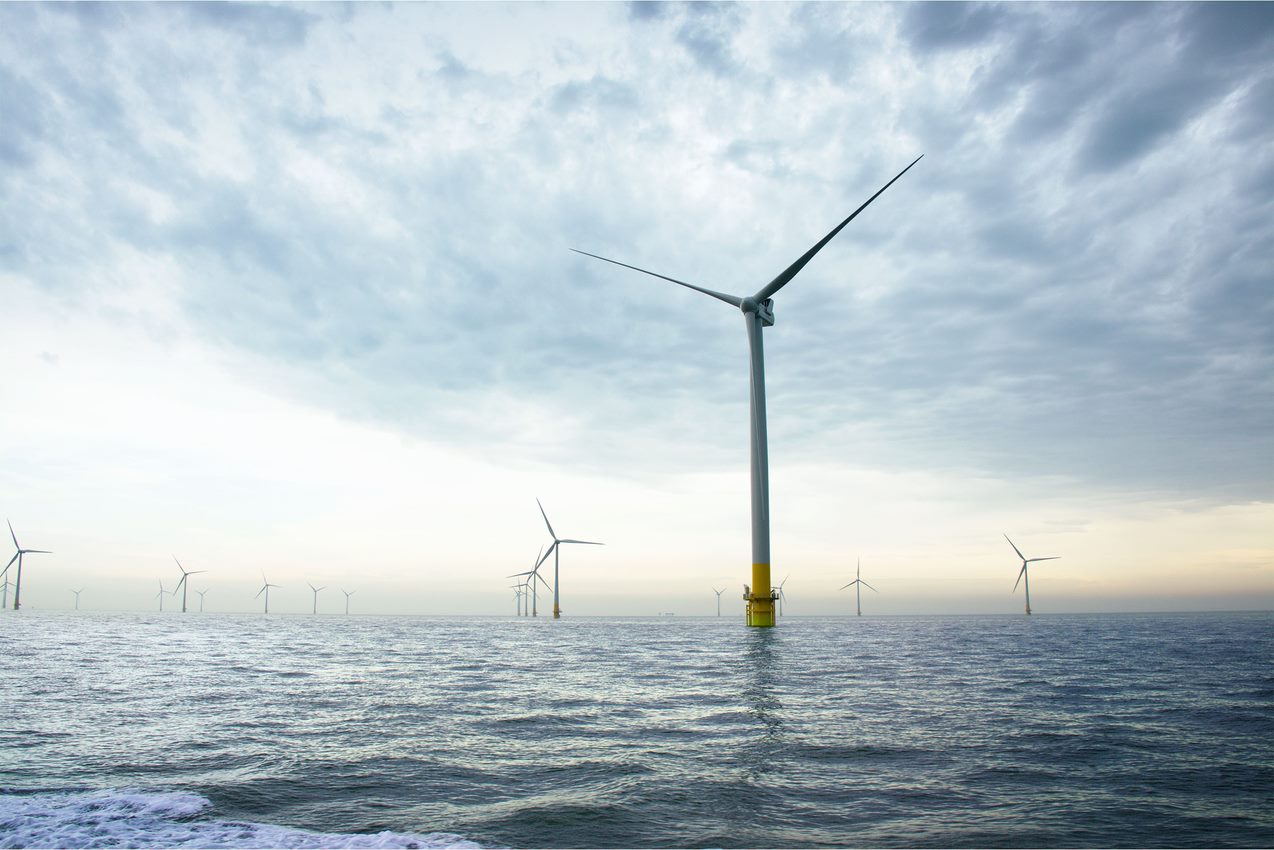  Wind turbines at sea 