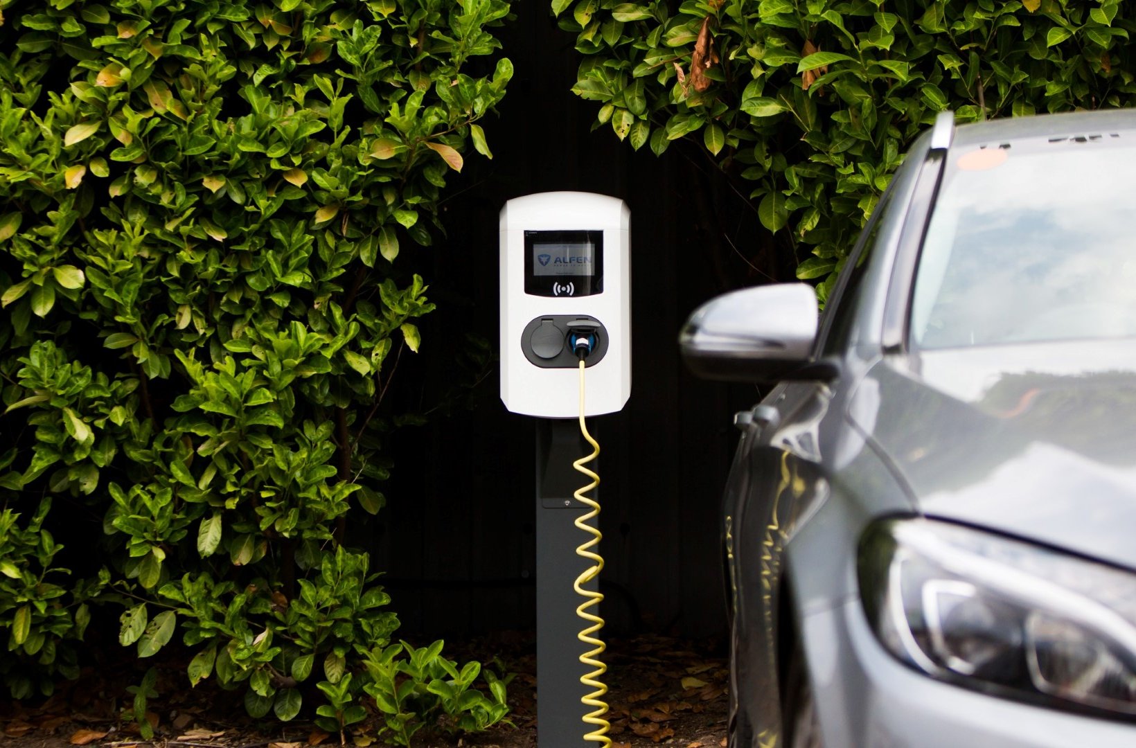 InChargeGB public electric vehicle charging point